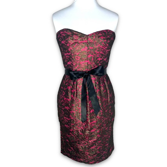 Adrianna Papell Dresses & Skirts - Adrianna Papell NWOT Strapless Cocktail Dress SZ 4 Metallic Lace Hot Pink